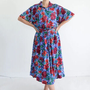Vintage Index  Woman by Melrose Purple & Red Floral Two Piece Shirt & Skirt